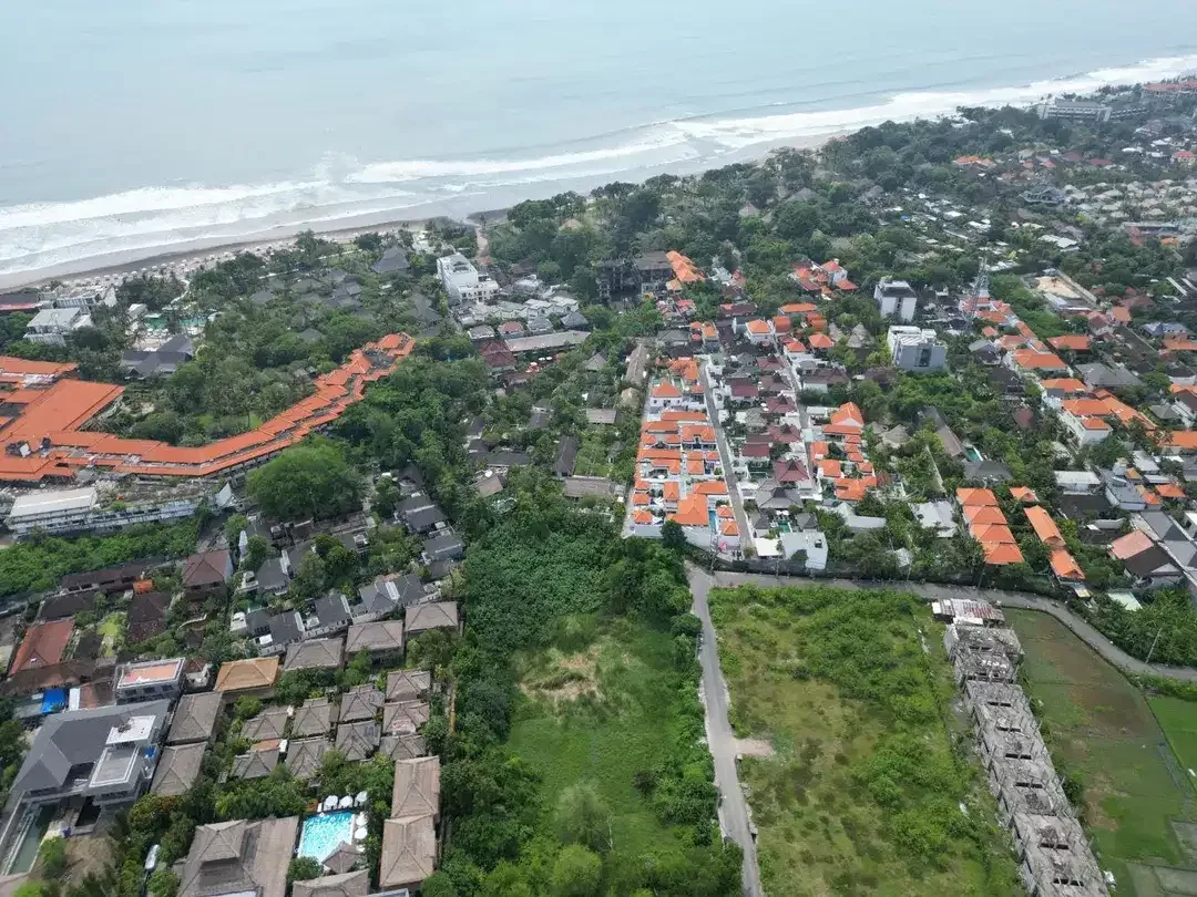 PRIME LAND IN SEMINYAK - Image 10 of 10