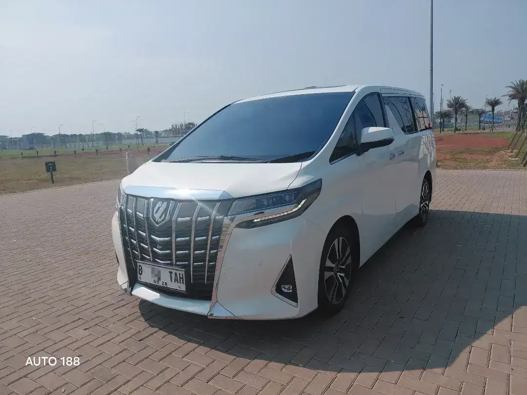 (LOW KM, SIMPANAN) TOYOTA ALPHARD G ATPM TAHUN 2023 - Image 2 of 10