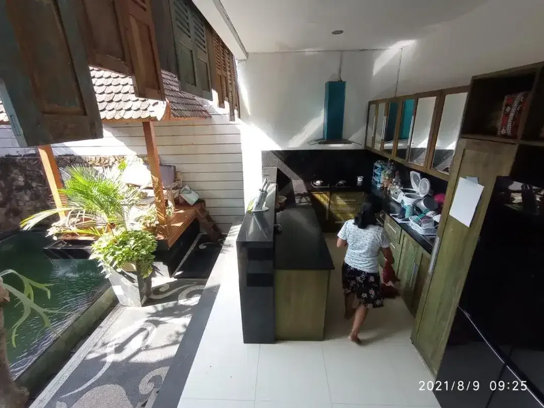 Best Location in Town Rumah 2 Lantai Jalan Moh Yamin X, Renon, Denpasa - Image 4 of 5