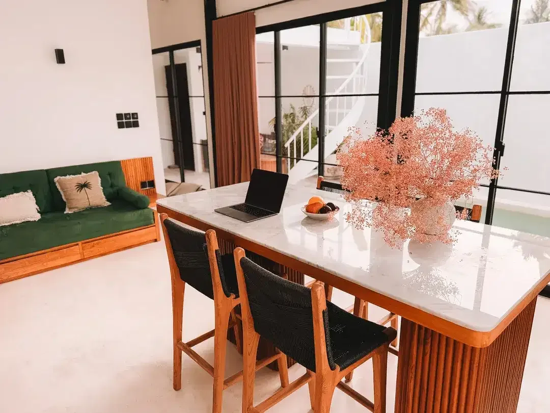 Leasehold - Stylish 1 bedroom Villa 5 Minutes from the Beach in Berawa, Canggu, Bali - Image 6 of 10
