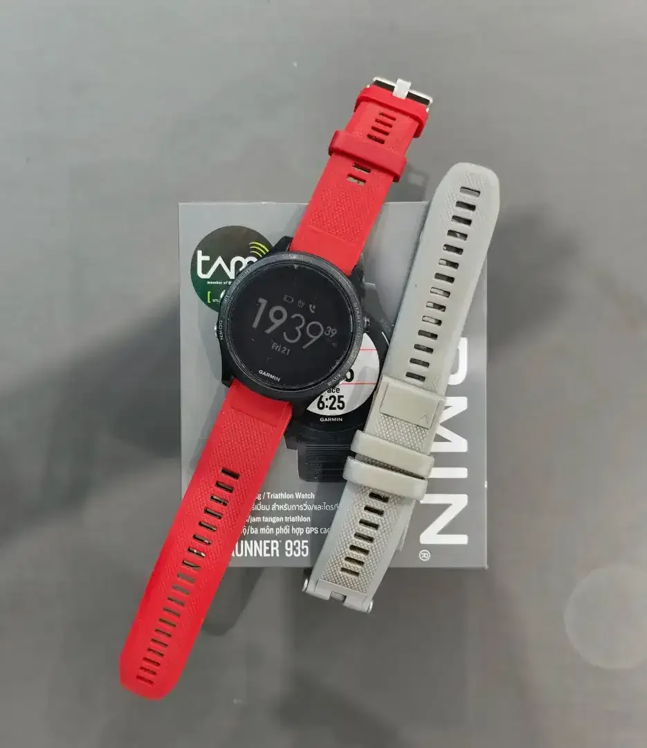 Jual Smart Watch Garmin Forerunner 935 - Image 4 of 4