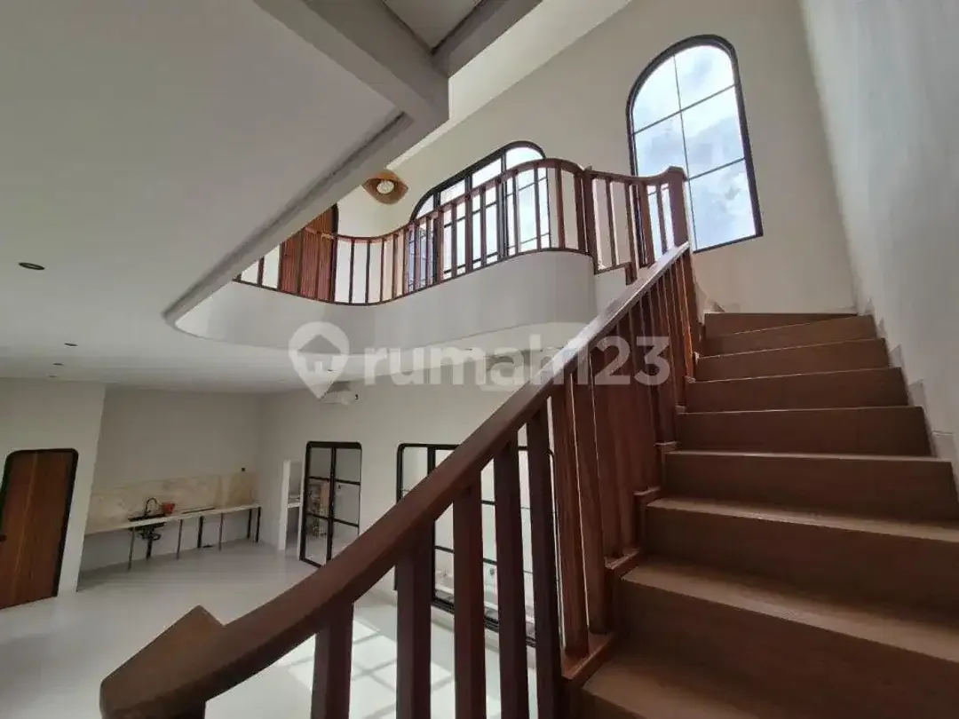 Brand New Luxury Villa For Sale In Munggu, Fully Furnished, 3Br En-Suite, Private Pool, Idr 4.5 Billion - Image 3 of 9