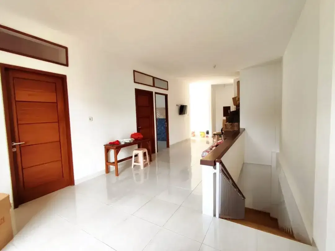 Rumah 2 Lantai Konsep Arsitektur Tropis Dijual, di Nusa Dua - Image 3 of 6