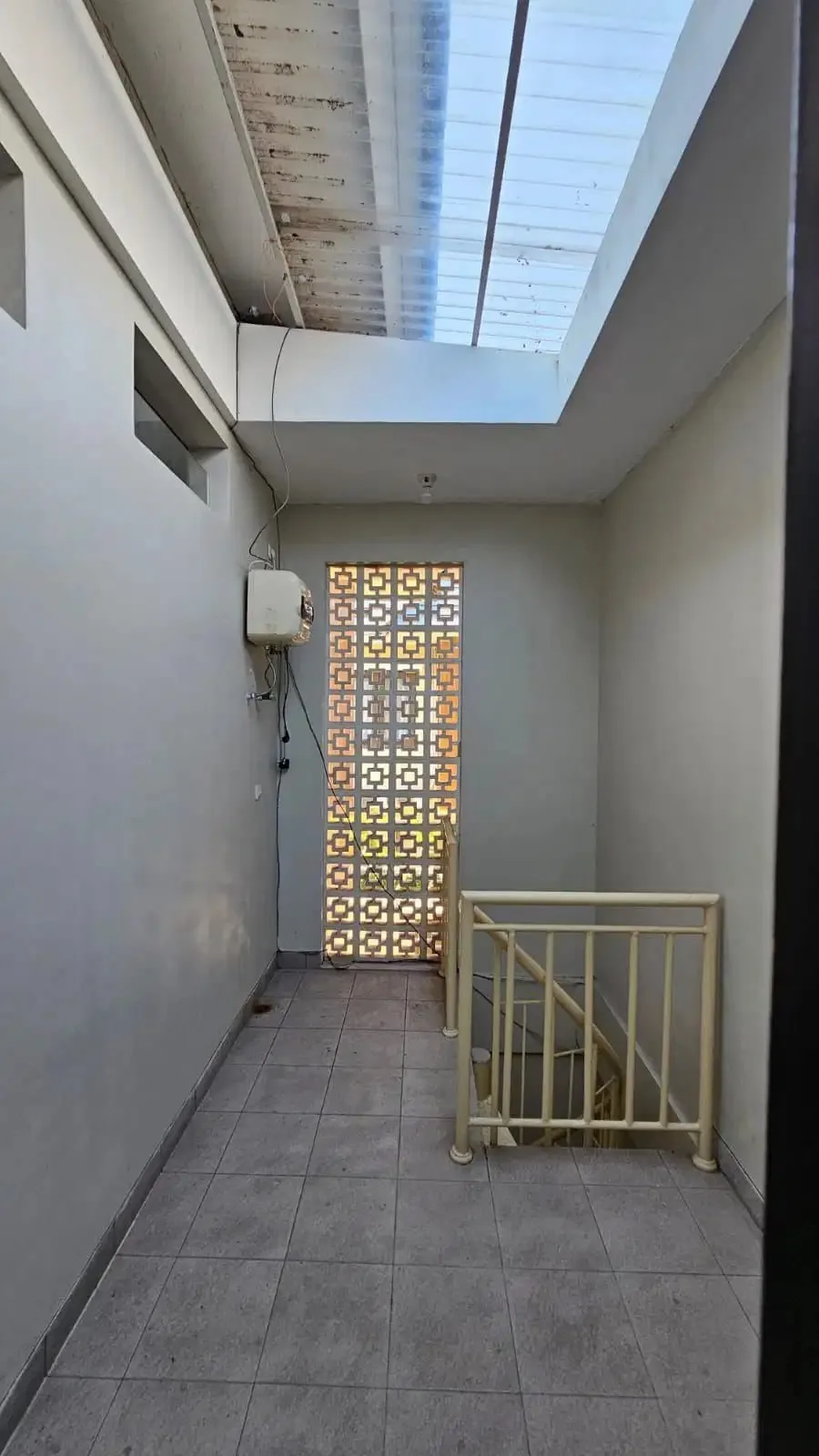 FOR SALE HOUSE MINIMALIS 2LT LOKASI STARTEGIS ULUWATU - Image 5 of 10