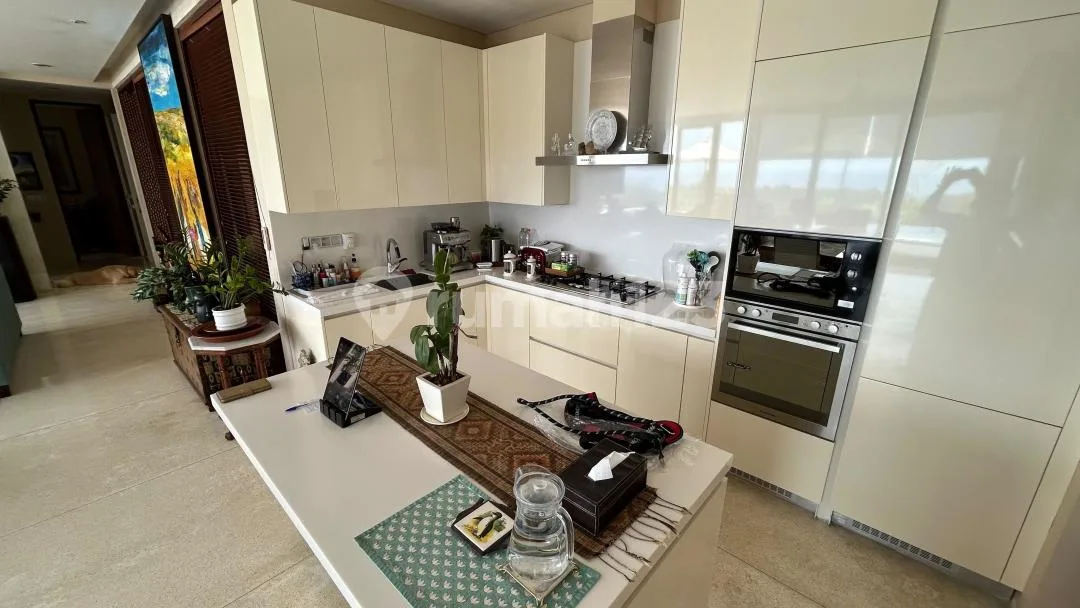 This Prominent Landmark Property Can Be Purchased Freehold Or Leasehold - Image 3 of 4