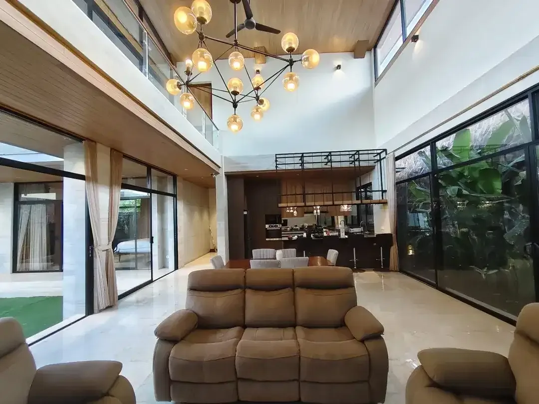 For Sale Rare Ocean View Villa in Central Sanur - Image 6 of 10