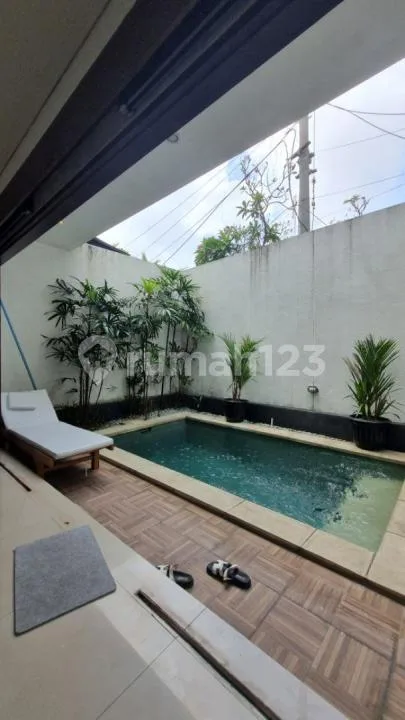 Rumah Tropical Balinese Modern di Area Renon, 3 Menit ke Jungle Padle - Image 4 of 4