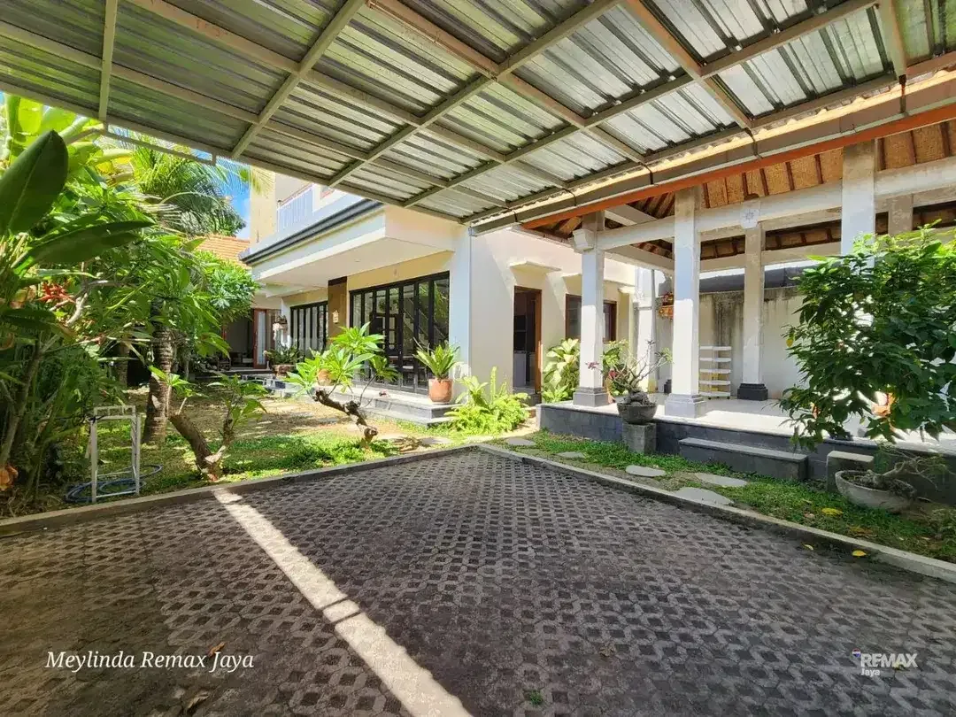 Rumah Nyaman Disewakan area Renon – Denpasar. - Image 1 of 10