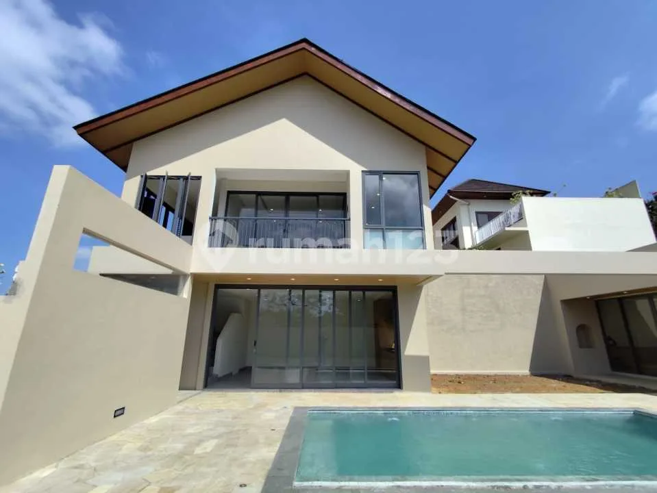 HIGH RENTAL RETURN Summerfield 3Br Exclusive Villa Jimbaran Bali Private Pool Tropical Design Near Ayana Rock Bar - Image 1 of 4