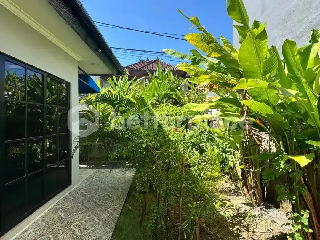 An Ideal Investment and Lifestyle Property: Beautiful 3-Bedroom Villa in Sanur with Modern Amenities, Large Garage, and Strong Rental Appeal - Image 10 of 10