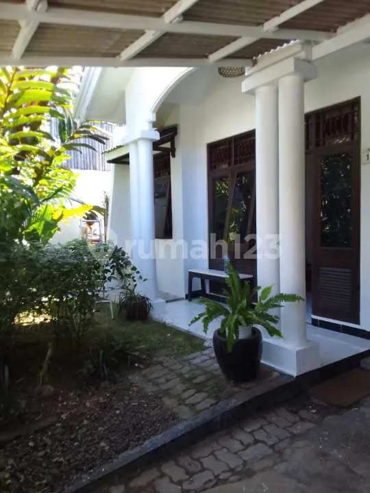 Rumah Minimalis Aman Tenang Dekat Kemana Mana di Puri Gading Jimbaran - Image 2 of 4