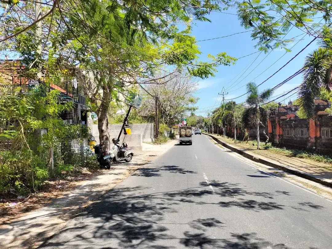 Dijual MURAH! Tanah 630m2 SHM Cocok Untuk Rumah Kos di Nusa Dua - Image 10 of 10