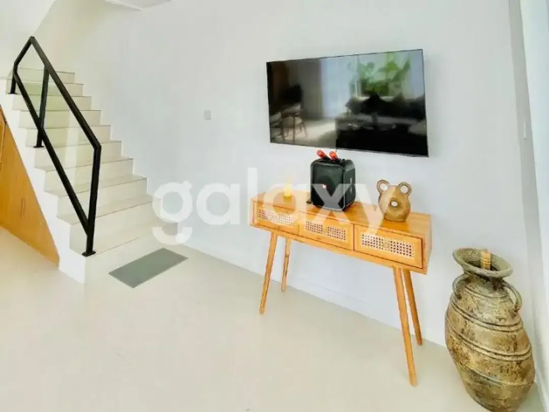 VILLA TROPIS MODERN 2 LANTAI DI LANGUI UNGASAN BADUNG, BALI - Image 6 of 10