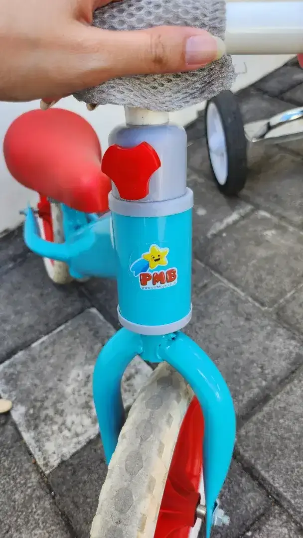 Sepeda Push Bike Balance Bike Iora PMB Preloved Murah - Image 2 of 3