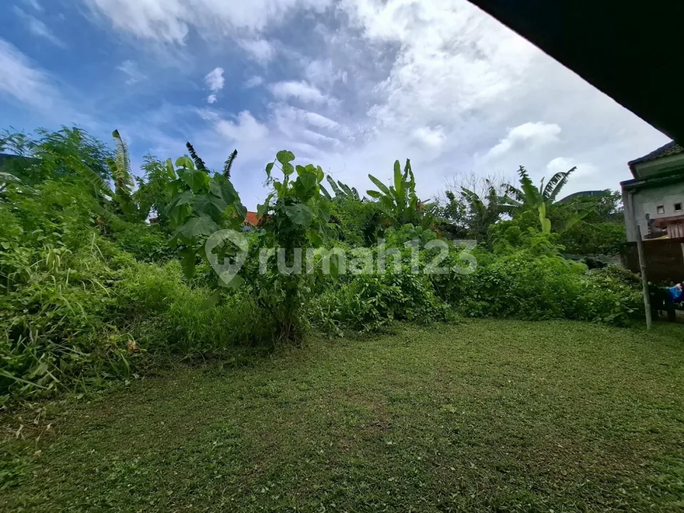 Tanah Jual di 125 M2 Cocok Dibangun Rumah Tinggal - Image 2 of 4