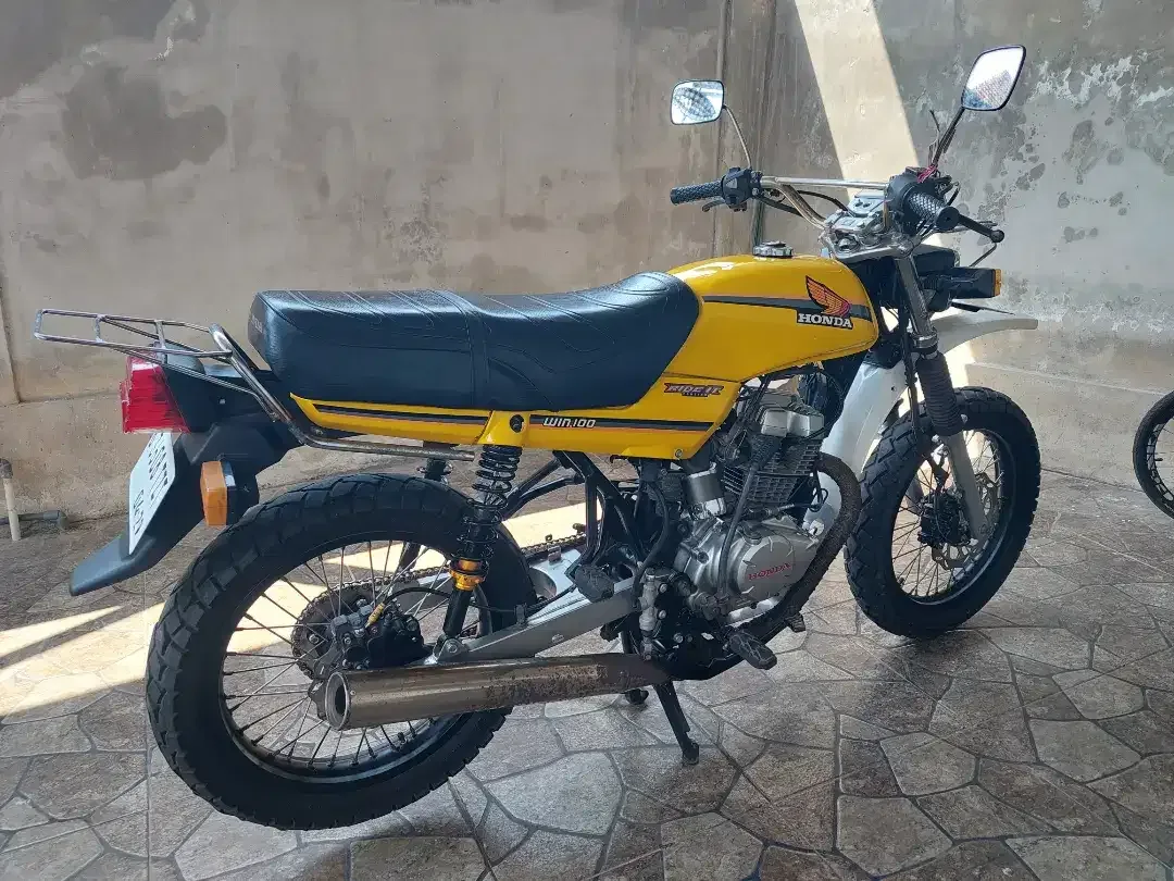 Dijual Motor Verza Custom Win 100 - Image 2 of 4