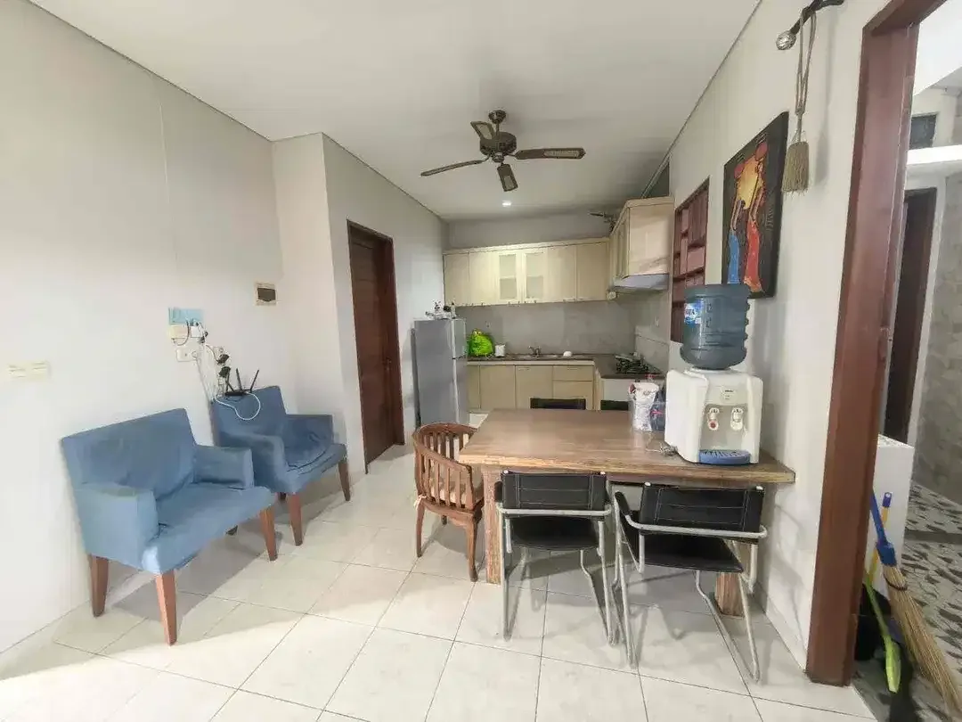 DIJUAL RUMAH FULL FURNISHED DI RODEO HILLS UNGASAN - Image 4 of 10