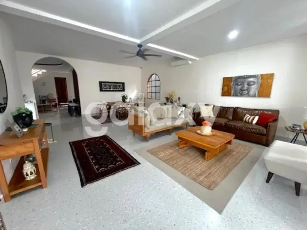 VILLA LOKASI PREMIUM DI KUTAT LESTARI SANUR KAUH DENPASAR, BALI - Image 2 of 9