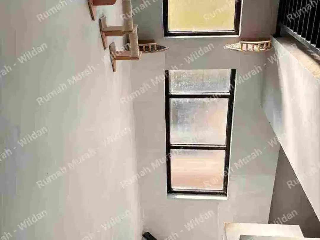 Dijual Rumah 2Lantai Siap Huni Di Jl Bypas ngurahrai Sanur - Image 6 of 8