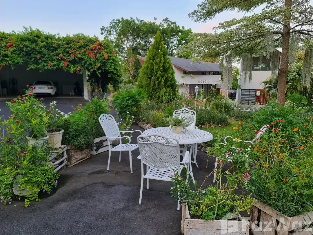 4 Bedroom Villa for sale in Nusa Dua, Bali - Image 4 of 10