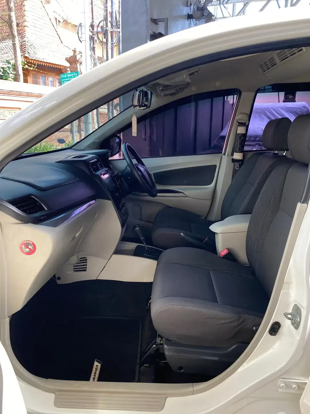 Toyota Avanza G Matic 1.3 AT 2020 - Image 8 of 10