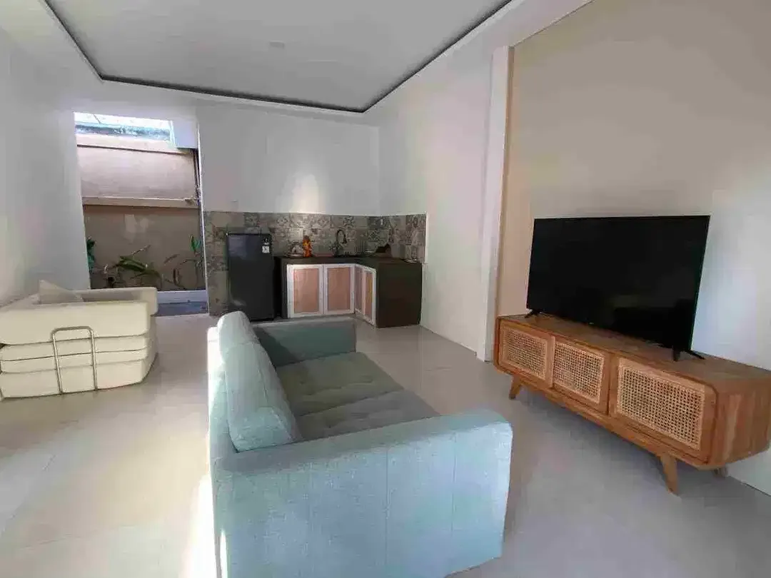 Rumah Modern Minimalis Harga Ekonomis, Fully Furnished di Padangsambian, Denpasar Barat dekat Kerobokan dan Canggu - Image 9 of 10