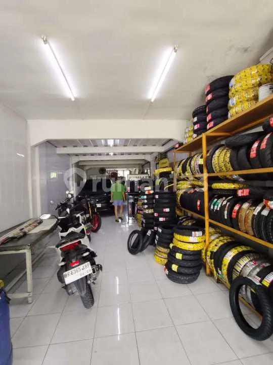 Dijual Ruko 3 Lantai - Jalan Raya Pemogan, Denpasar - Image 1 of 4