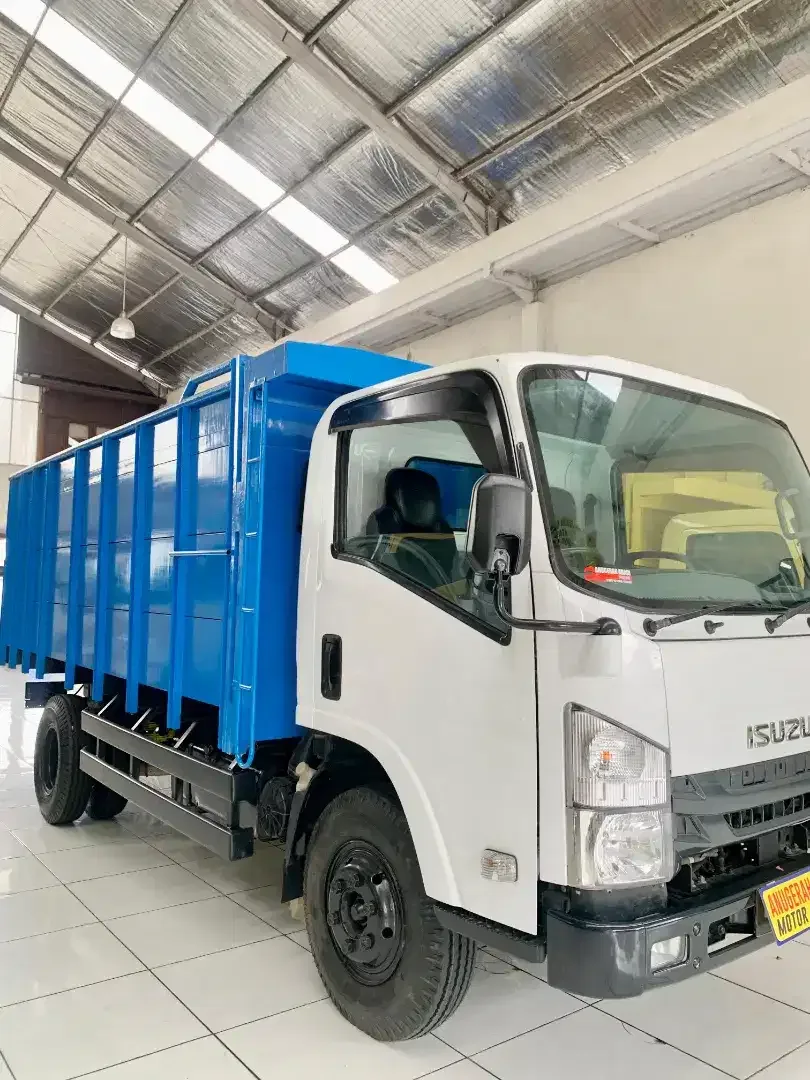 Isuzu Elf Giga Light truck 2022 - Image 2 of 5