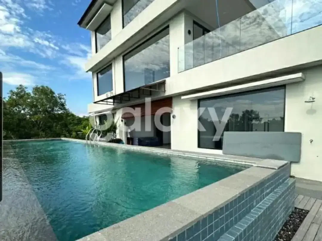 VILLA OCEAN VIEW 4 LANTAI DI TIARA NUSA GOA GONG KUTUH BALI - Image 3 of 8