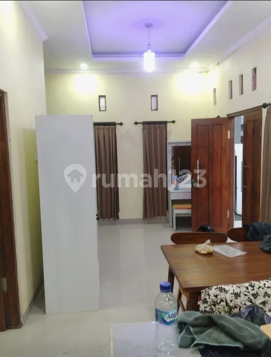 Rumah Semi Furnish Daerah Kesiman Dekat Joging Track Jarak Ideal ke Dyatmika Sanur Renon dan Pusat Kota Wr Supratman dan Gatot Subroto Timur - Image 4 of 4