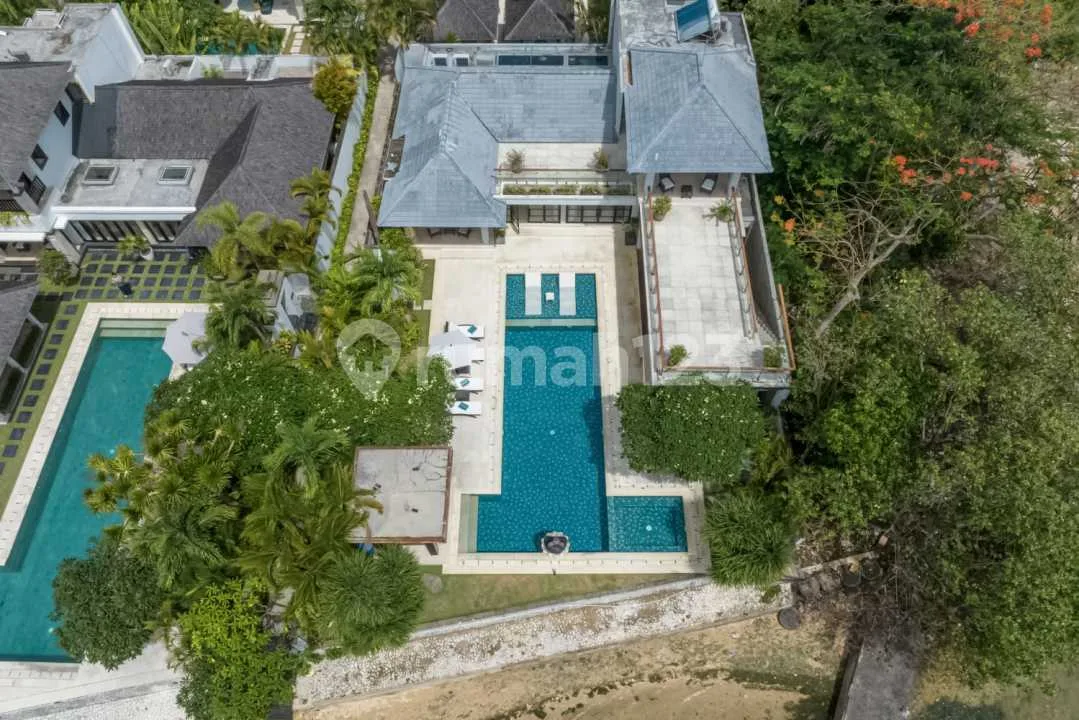 New Renovation In Tanjung Benoa Nusa Dua Bali Beach Front And Sunset With Area Villa And Hotel - Image 3 of 4