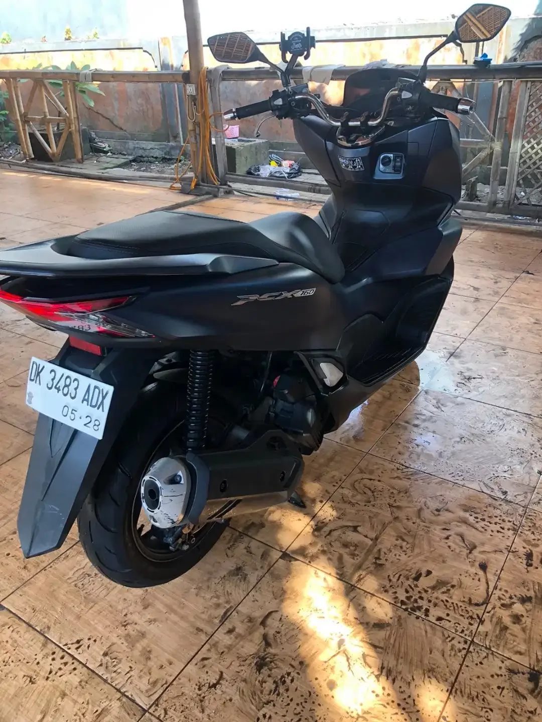 Dijual Honda PCX 2022 mulus terawat siap pakai - Image 6 of 6