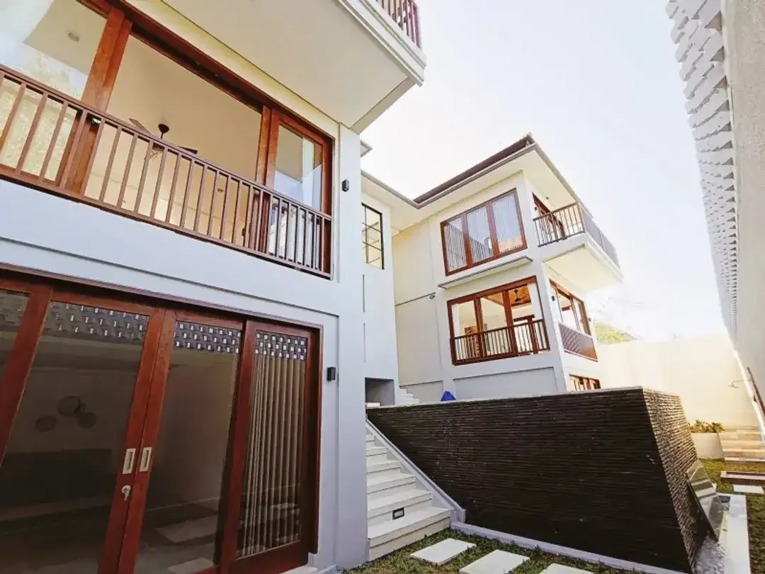 villa ocean view dan tol sangat bagus - Image 1 of 10