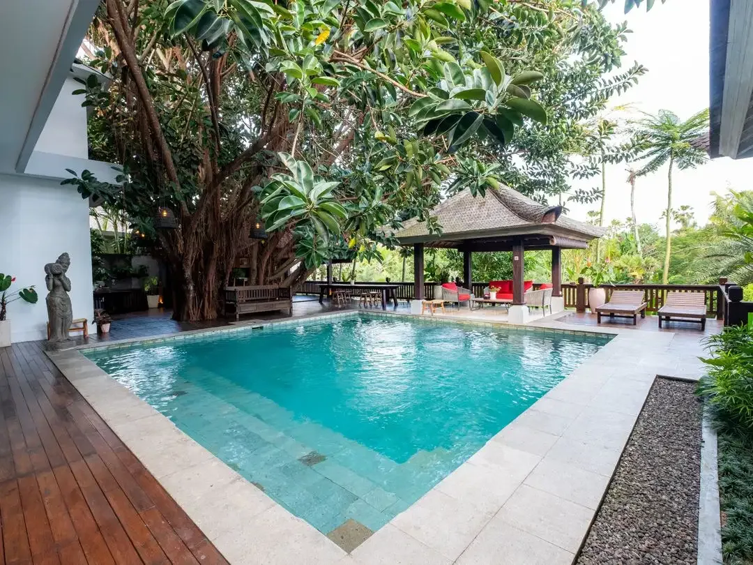 Modern Tropis Villa di Pantai Berawa Canggu - Image 2 of 10