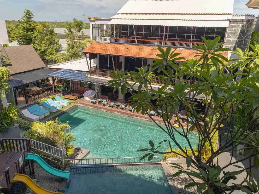 Hotel Freehold ±90 Kamar Nusa Dua Bali, SHM, Beroperasi, Rooftop Sea View - Image 3 of 10