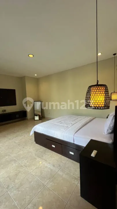 Vila Furnished 1 Lantai Dekat Pantai Seminyak Bali - Image 2 of 4