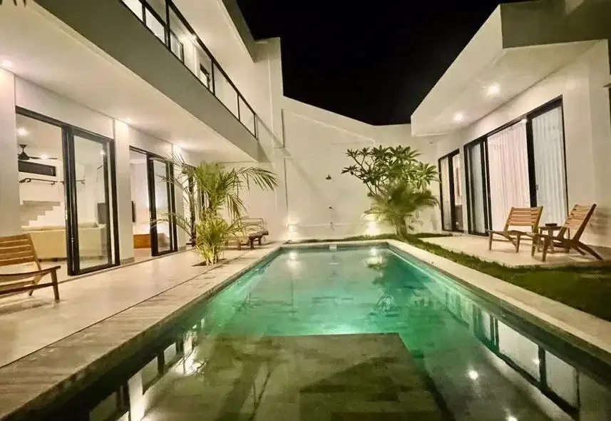 For sale leasehold brand new goergous villa under market price - Image 1 of 10