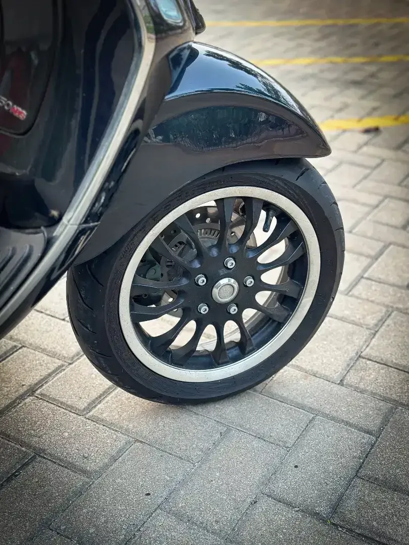 VESPA SPRINT 150 IGET ABS 2022 HITAM - TERMURAH - Image 5 of 10