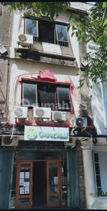 Dijual & Disewakan Ruko 3,5 Lantai Ekslusif di Denpasar Barat - Image 2 of 4