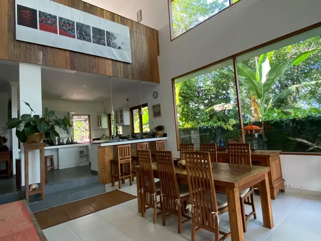 Villa / Bungalow Jual atau Lease di Seraya Karangasem - Image 3 of 10