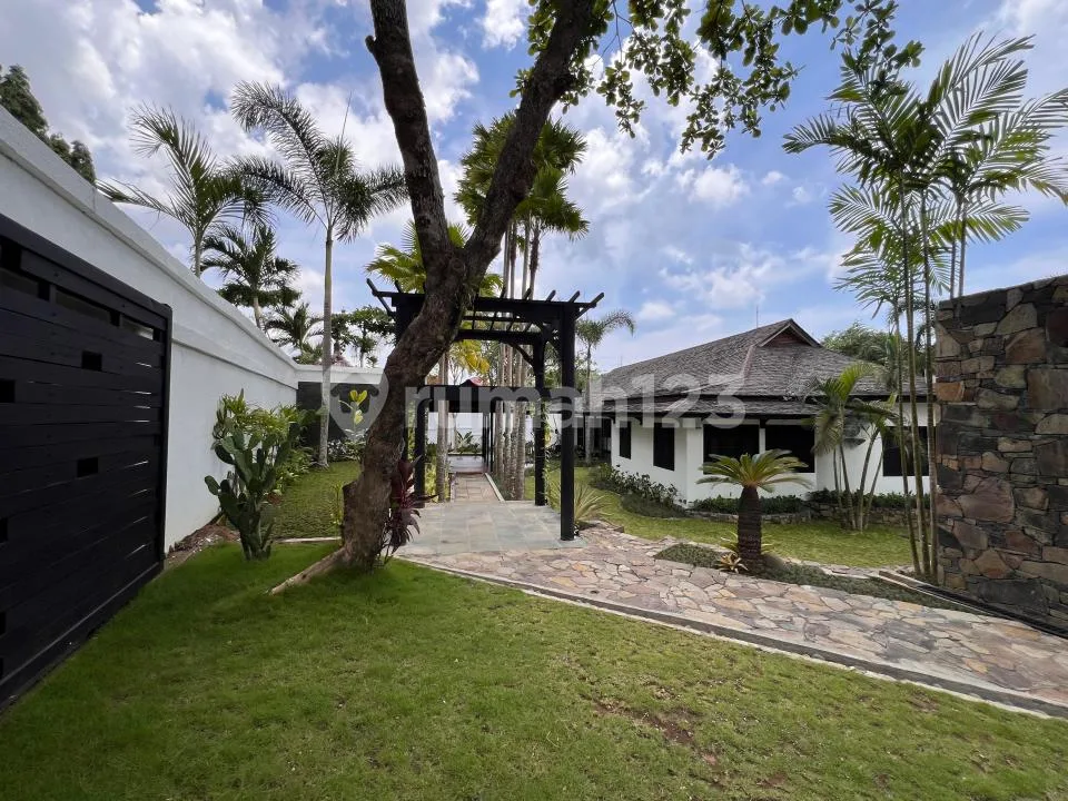 For Sale Villa Elegant Colonial Modern At Munggu Bal - Image 3 of 4