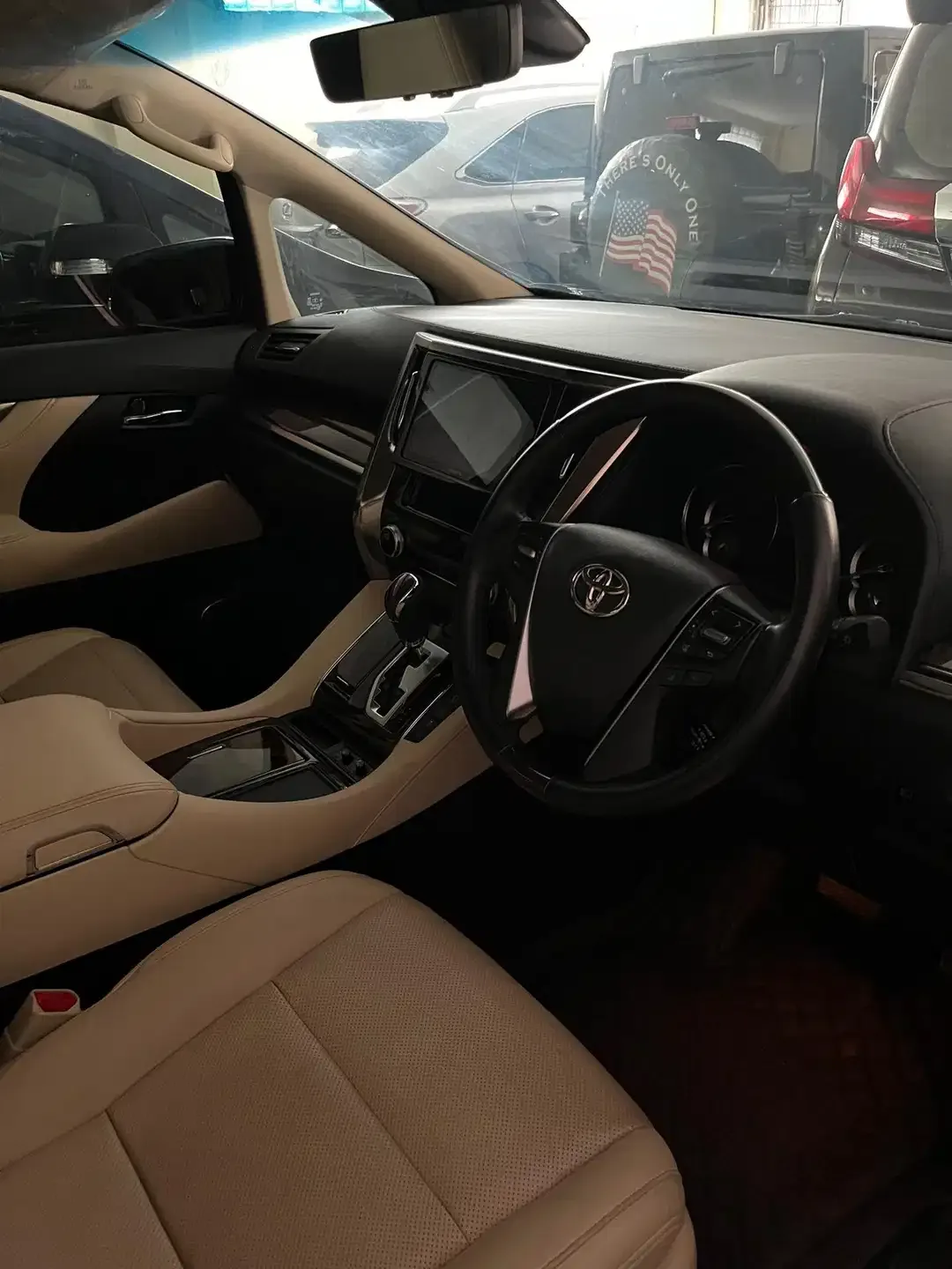 Toyota Alphard G (TSS) 2021 A/T 2.5 - Image 7 of 10