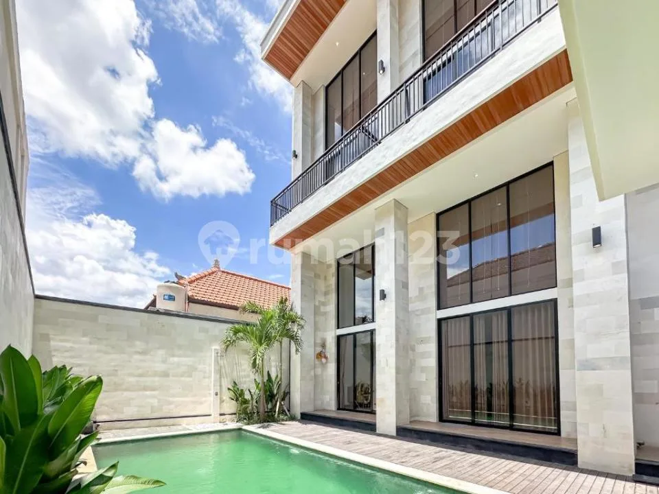Close To Beach!! Guest House 8 Mezzanine Bedrooms At Seminyak - Image 1 of 4