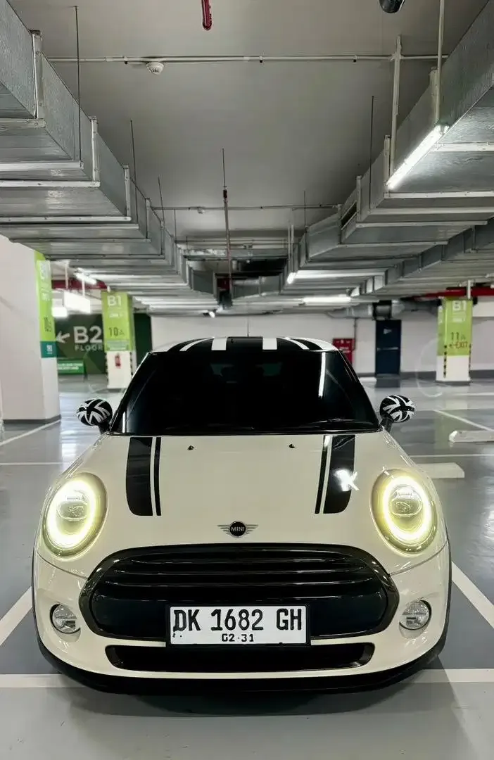 MINI COOPER 2018 LOW KM - Image 3 of 10