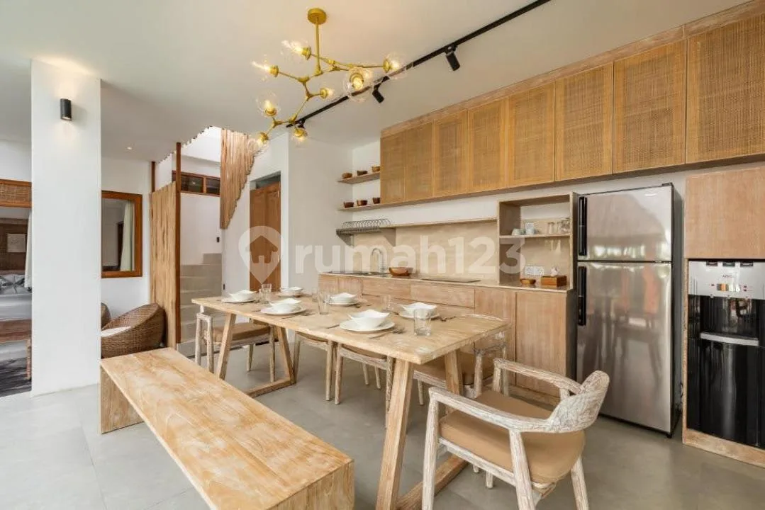 Villa Mewah Strategis Furnish Dpn Finns Dkt Pantai Berawa Canggu - Image 4 of 4