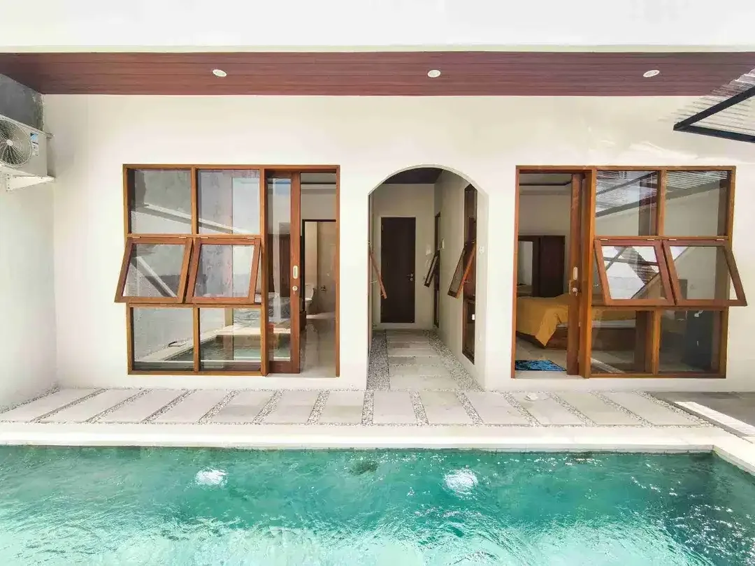 Villa Modern Minimalis Taman Mumbul Nusa Dua - Image 2 of 10