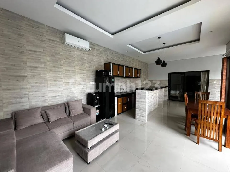 Villa Lokasi Strategis dan Nyaman Fasilitas Lengkap di Tibubeneng - Image 3 of 4