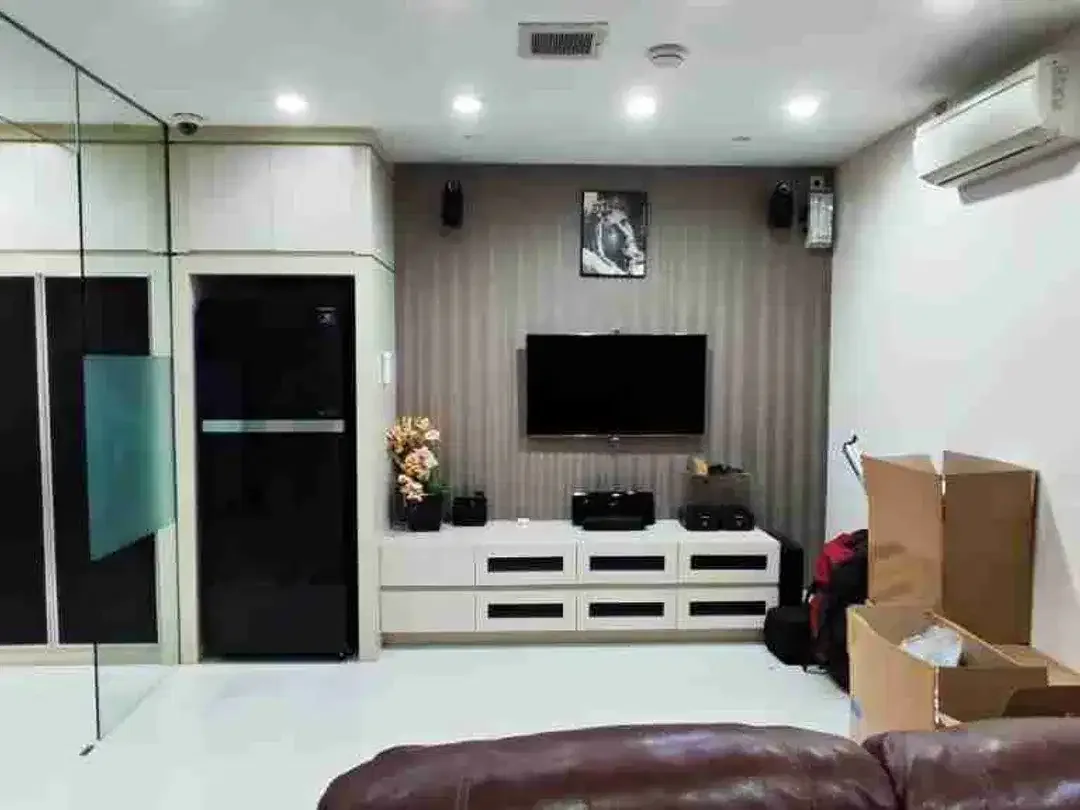 jual BU 2 unit ruko lebar depan 8m , 5,5 M di jln utama Imam bonjol Denpasar ( ex toko emas ) - Image 5 of 10