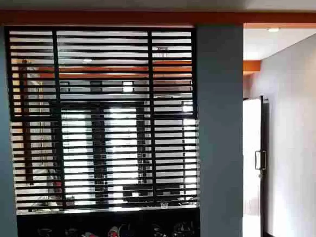 Sale Rumah 2Lt 140M2 Strategis 5Kamar Tk Yeh Aye Renon Jl6mtr Aspal - Image 6 of 8