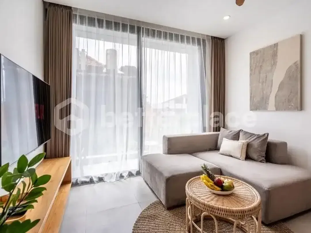 Modern 2-Bedroom Apartment in the Heart of Batu Bolong, Canggu - Image 7 of 10